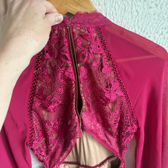 Marchesa Guipure Cocktail Dress Women’s Size 4 Burgundy FLAW - Picture 7 of 13